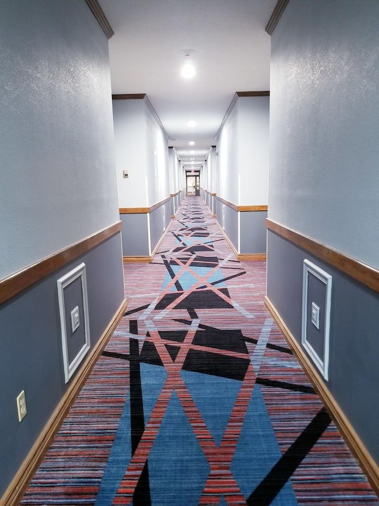 Hotel Baymont By Wyndham Indianapolis Northwest Extérieur photo