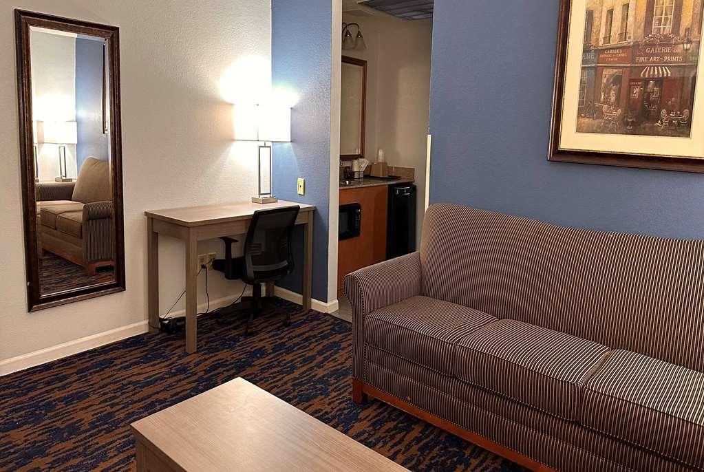 Hotel Baymont By Wyndham Indianapolis Northwest Chambre photo