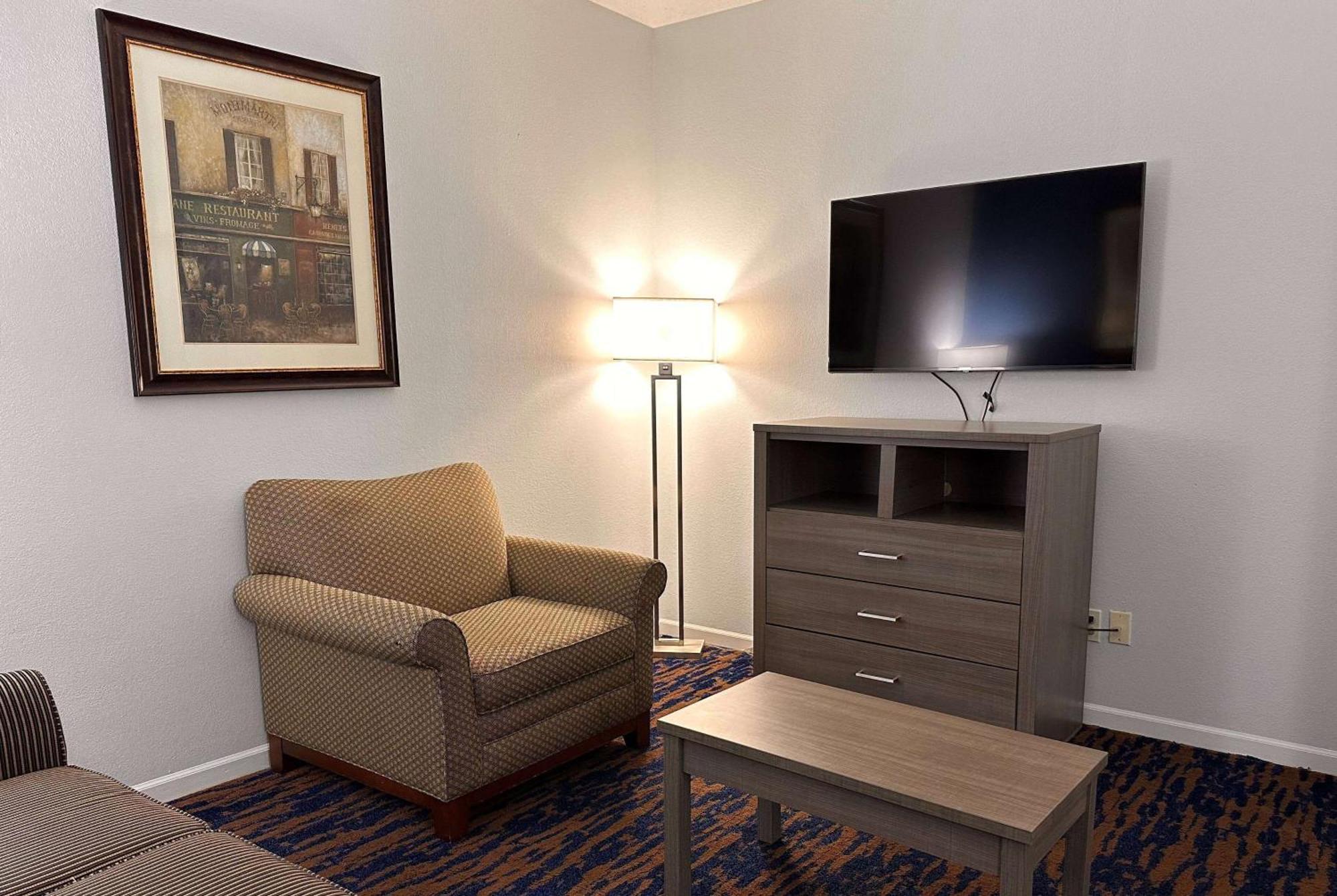 Hotel Baymont By Wyndham Indianapolis Northwest Extérieur photo