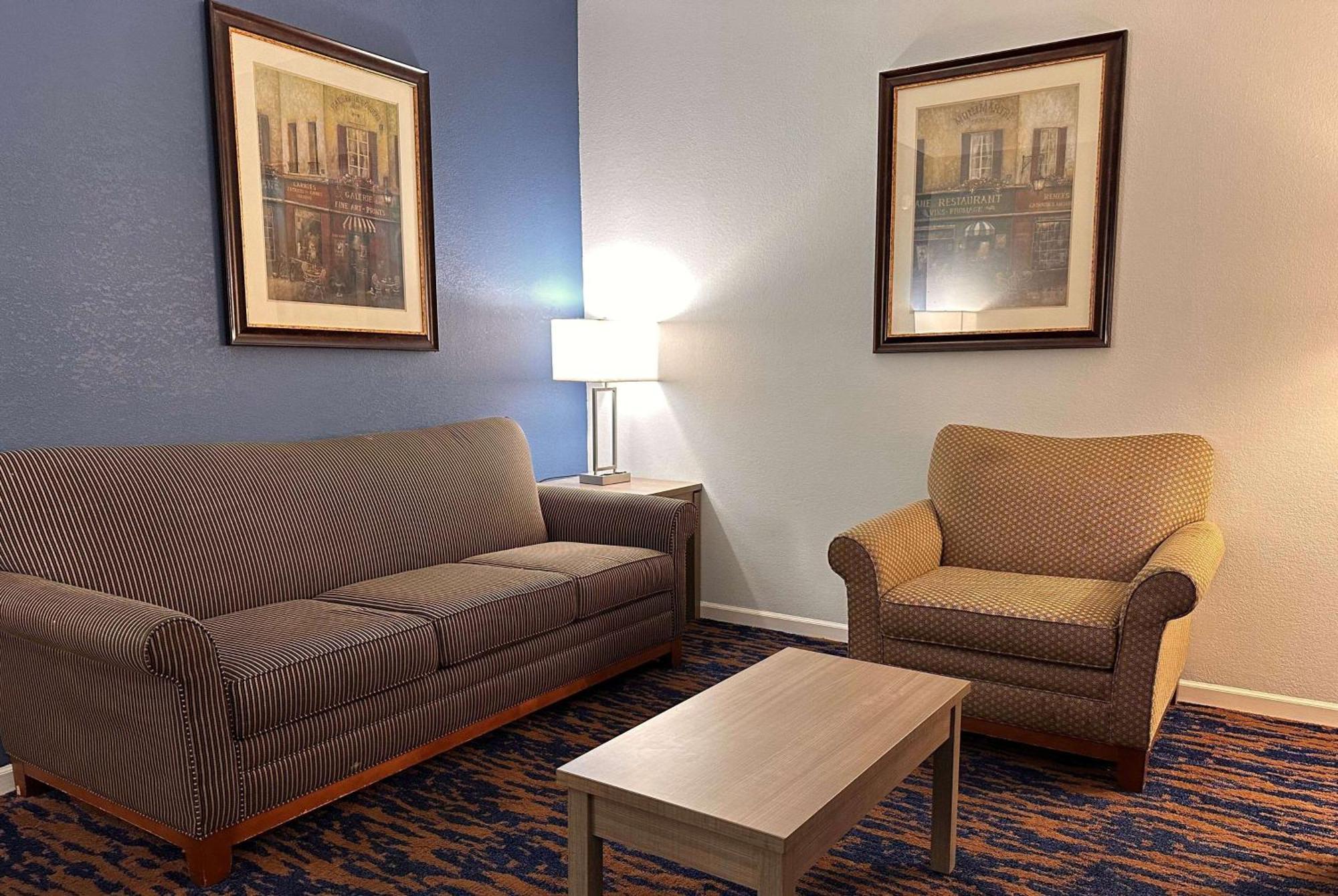 Hotel Baymont By Wyndham Indianapolis Northwest Extérieur photo