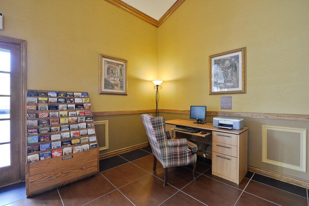 Hotel Baymont By Wyndham Indianapolis Northwest Extérieur photo