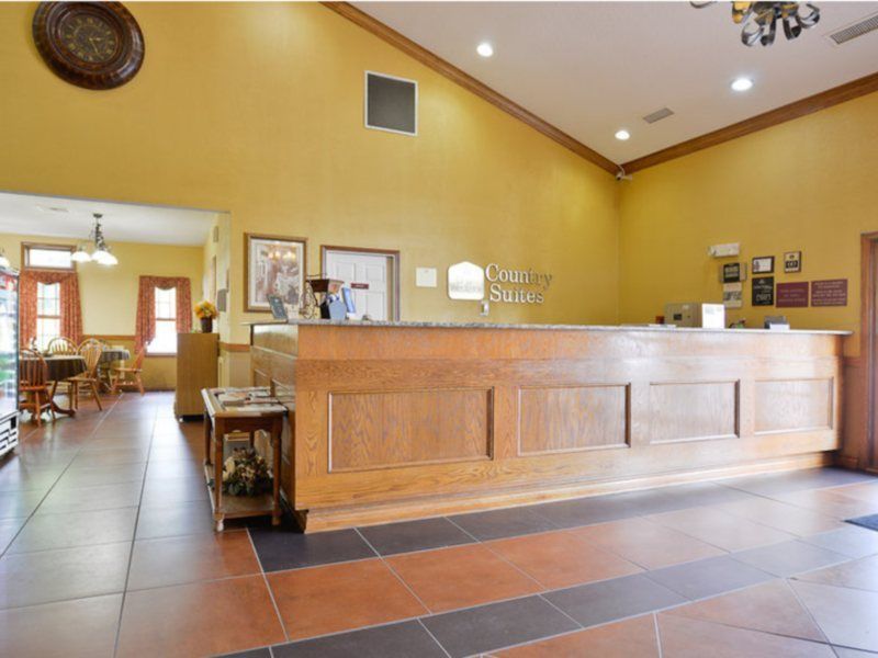 Hotel Baymont By Wyndham Indianapolis Northwest Extérieur photo