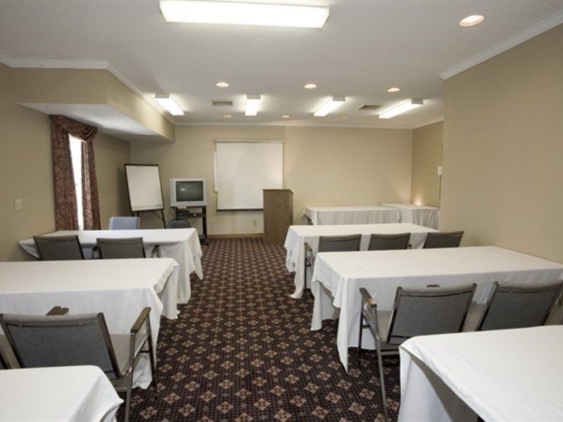Hotel Baymont By Wyndham Indianapolis Northwest Extérieur photo