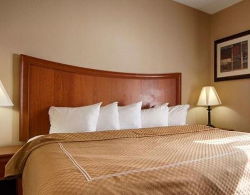 Hotel Baymont By Wyndham Indianapolis Northwest Extérieur photo
