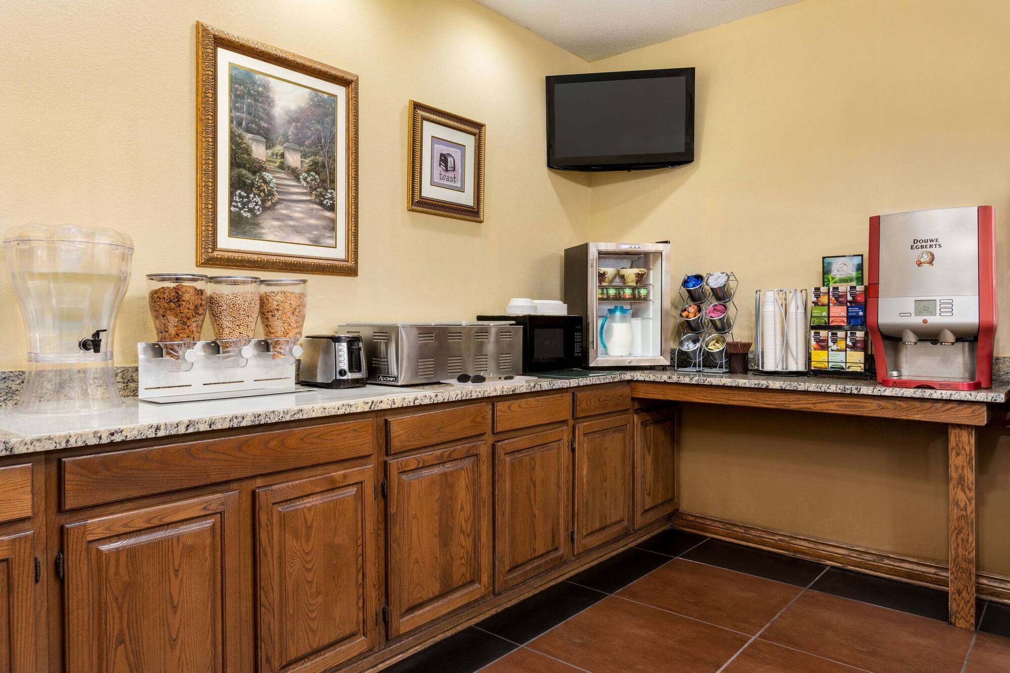 Hotel Baymont By Wyndham Indianapolis Northwest Extérieur photo